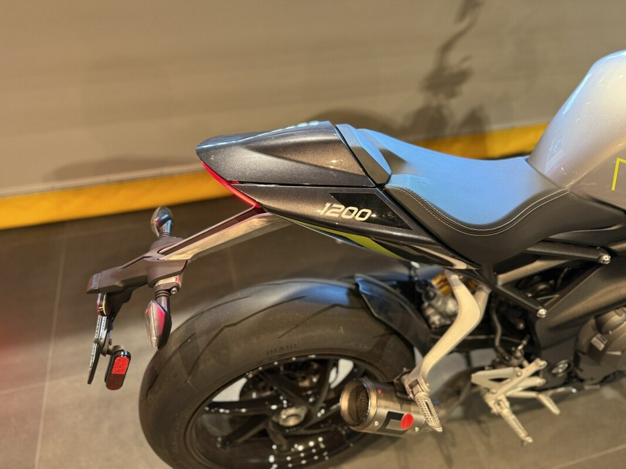 2025 Triumph Speed Triple 1200 RS