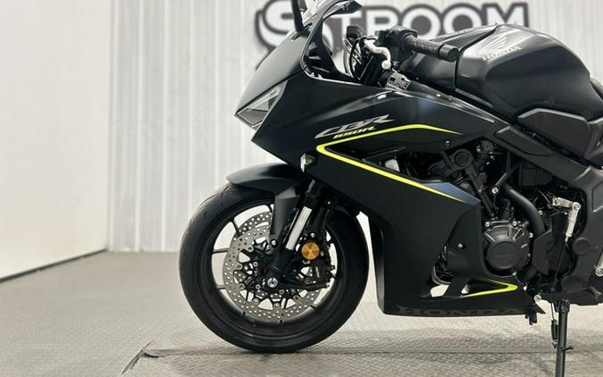 2026 Honda CBR650R E-Clutch