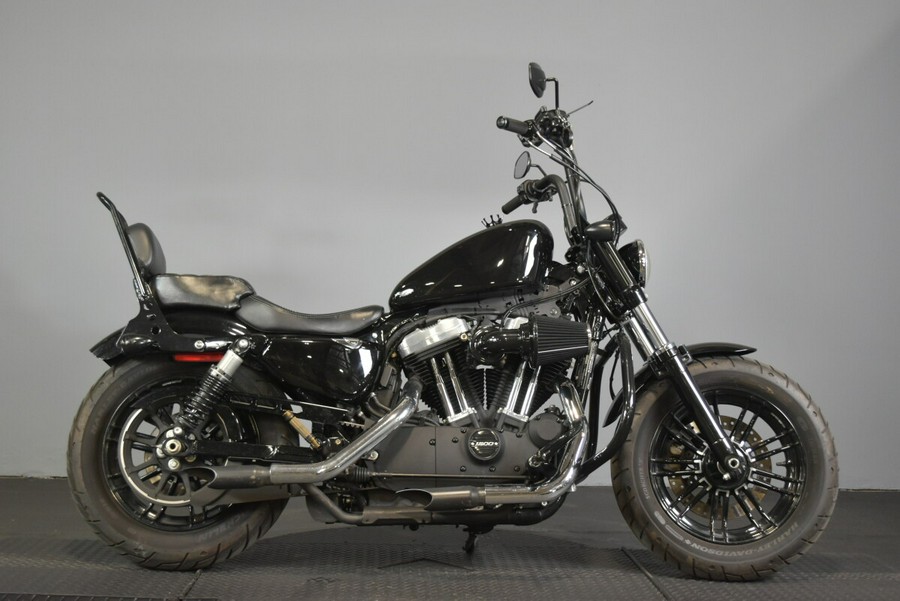 2021 Harley-Davidson Iron 1200 Vivid Black