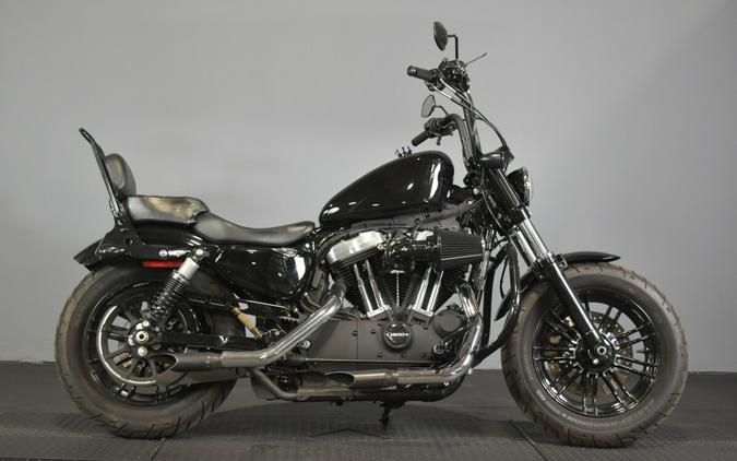 2021 Harley-Davidson Iron 1200 Vivid Black