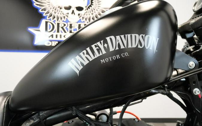 2015 Harley-Davidson® XL883N - Sportster® Iron 883™