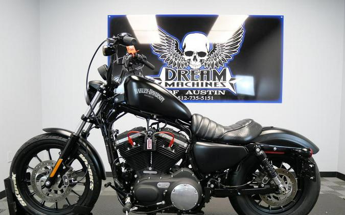 2015 Harley-Davidson® XL883N - Sportster® Iron 883™