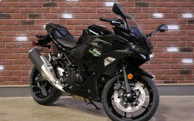 2024 Kawasaki Ninja® 500