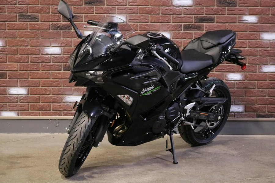 2024 Kawasaki Ninja® 500