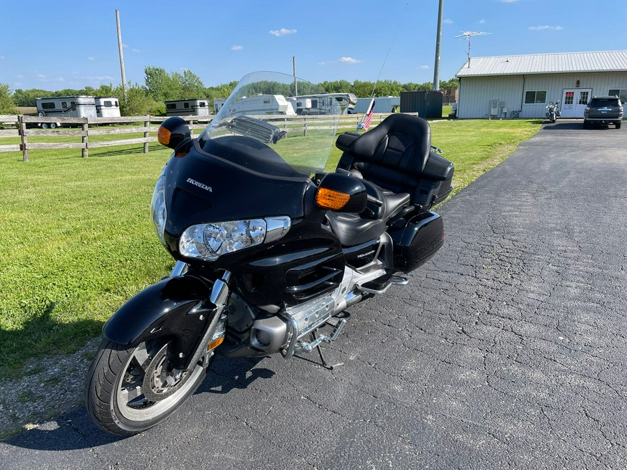 2006 Honda Gold Wing Audio / Comfort