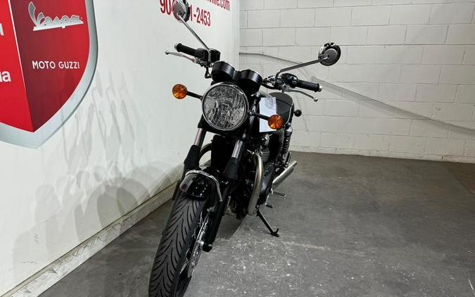 2024 Triumph Bonneville T100 Stealth Edition