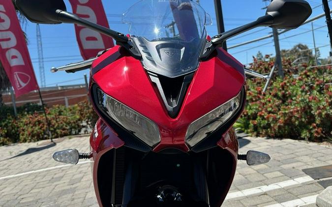 2025 Triumph Daytona 660 Carnival Red/Sapphire Black