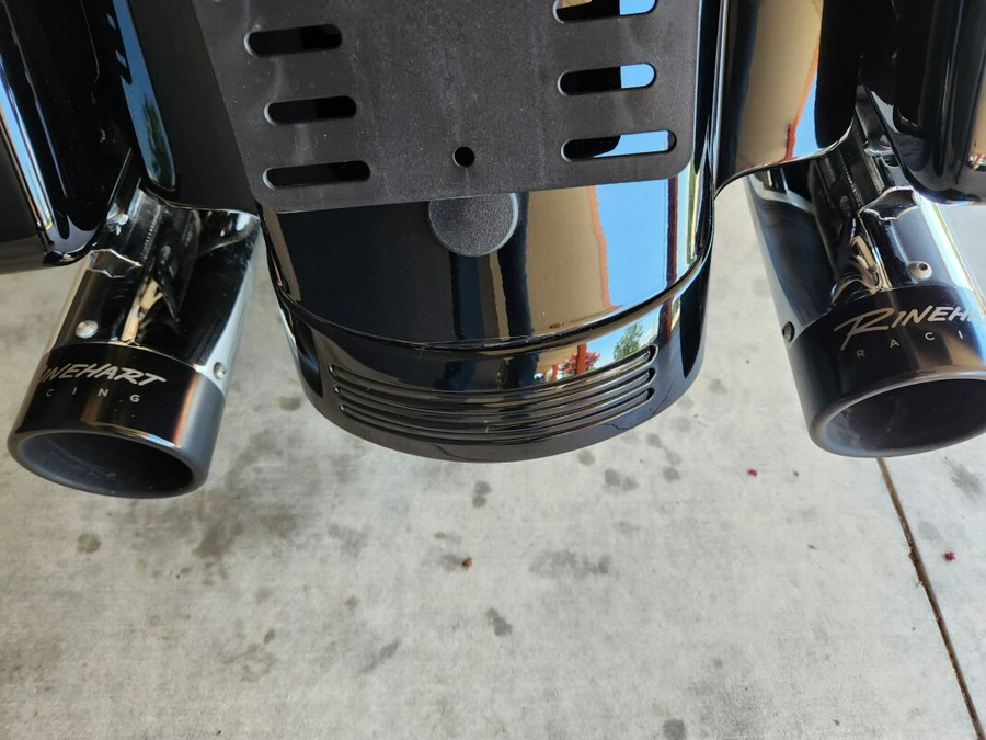 FLTRX 2020 Road Glide®