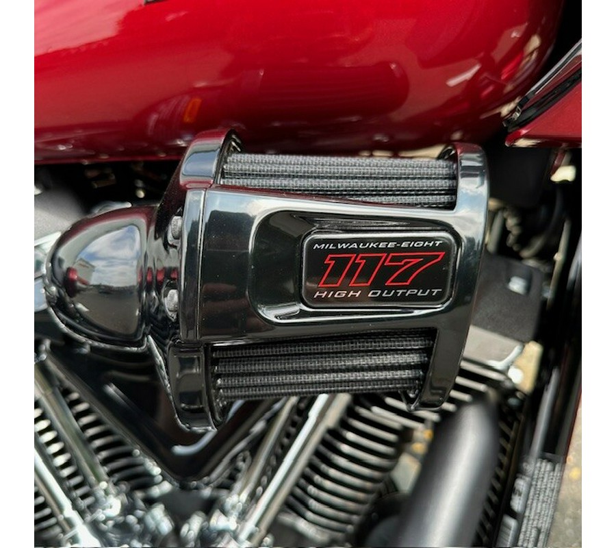 2025 FXLRST Low Rider™ ST