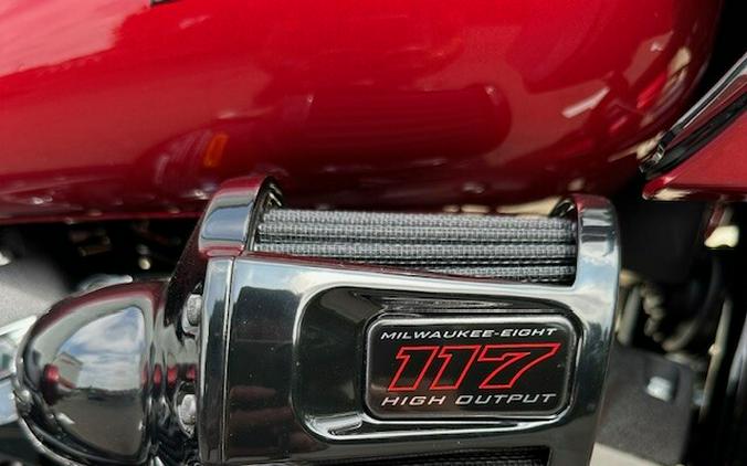 2025 FXLRST Low Rider™ ST