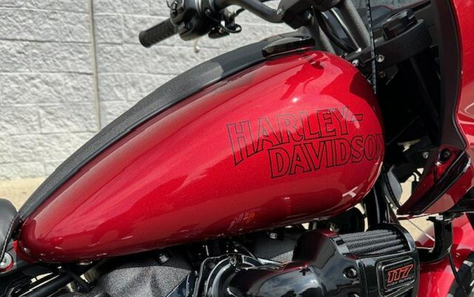 2025 FXLRST Low Rider™ ST