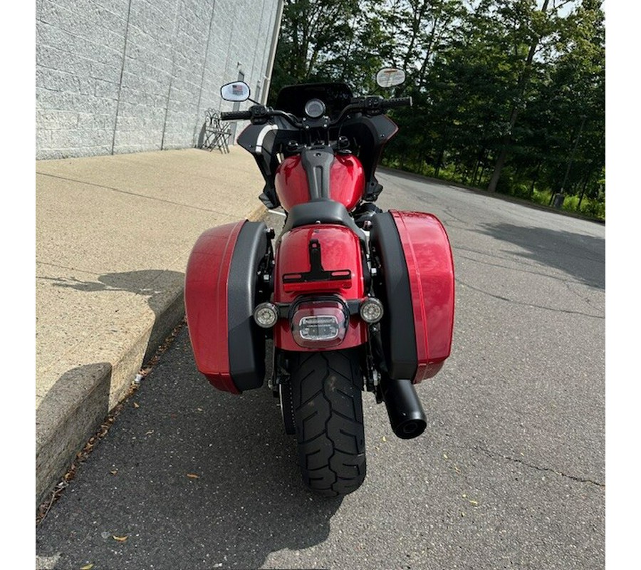 2025 FXLRST Low Rider™ ST