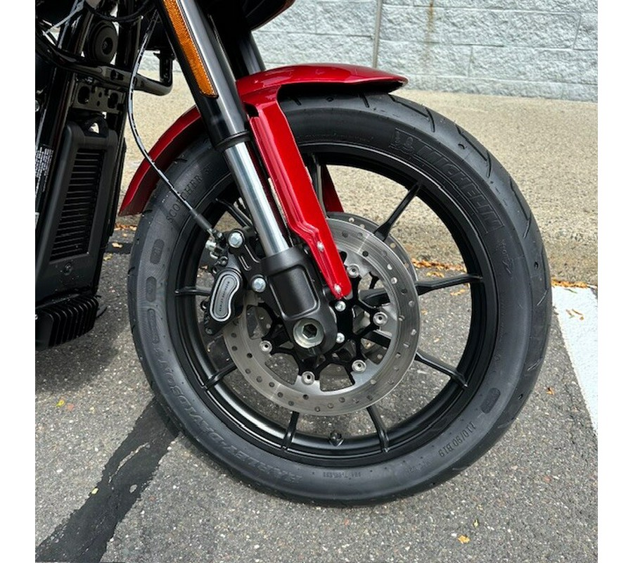 2025 FXLRST Low Rider™ ST