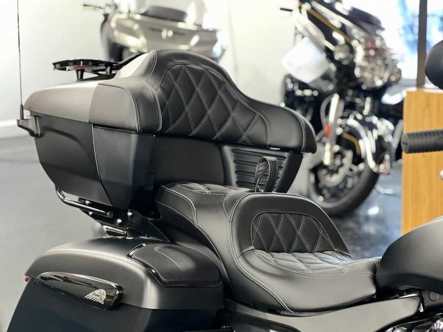 2025 Indian Motorcycle Roadmaster® PowerPlus Dark Horse® with 112 and PowerBand Audio Package
