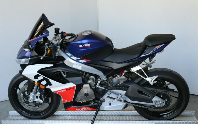 2025 Aprilia RS 660 Base