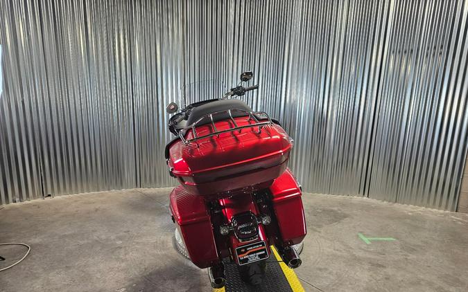 2026 Harley-Davidson Road Glide Limited BRILLIANT RED W/ PINSTRIPE