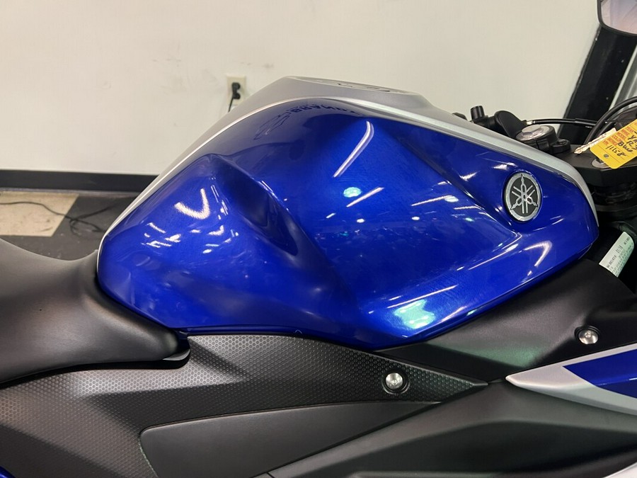 2016 YAMAHA YZF-R3 BLUE/SILVER
