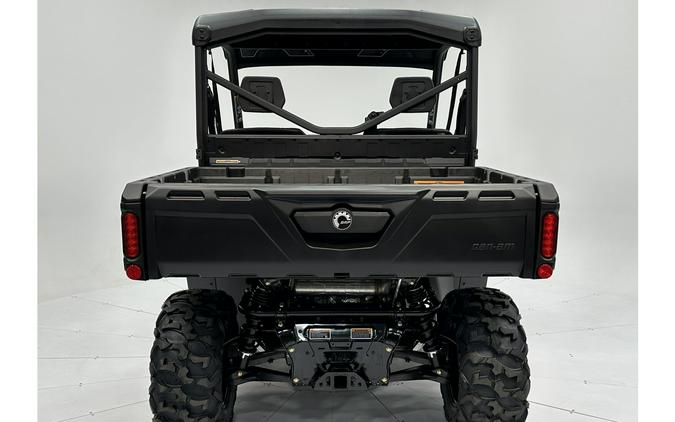 2025 Can-Am Defender XT HD7