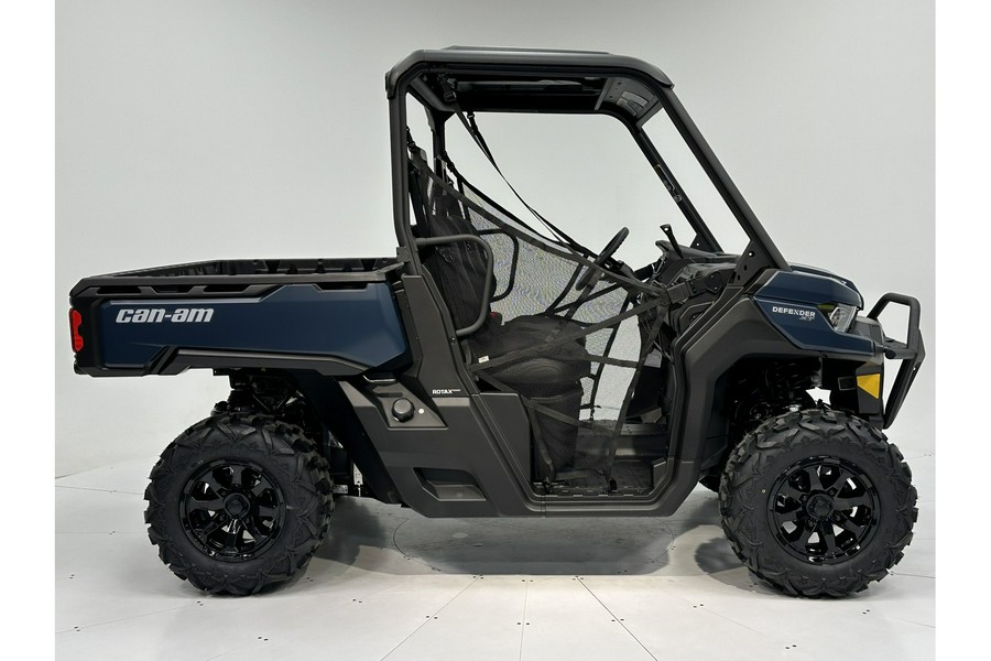 2025 Can-Am Defender XT HD7