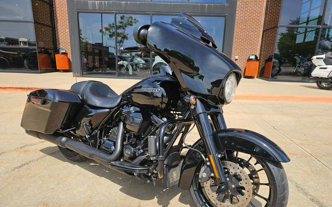 2018 Harley-Davidson Street Glide® Special