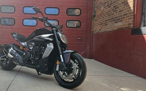 2026 Ducati XDiavel V4 Black Lava
