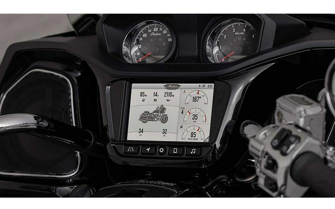 2024 Indian Motorcycle Challenger® Limited with PowerBand Audio Package