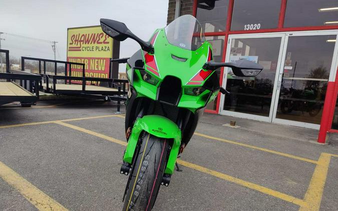 2024 Kawasaki Ninja® ZX™-10R KRT Edition