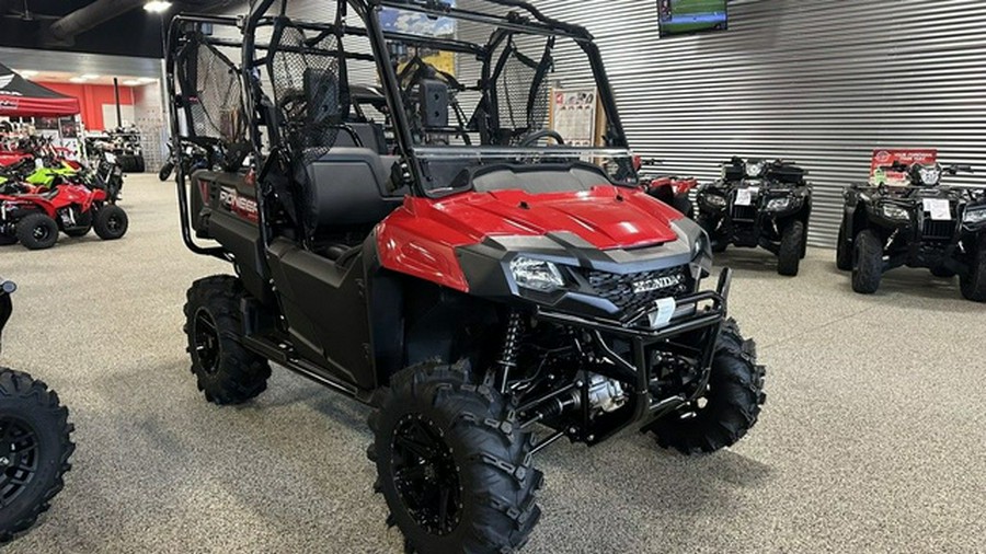 2024 Honda Pioneer 700-4