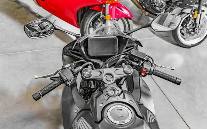 2026 Honda CBR650R E-Clutch