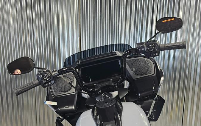 FLTRX 2026 Road Glide