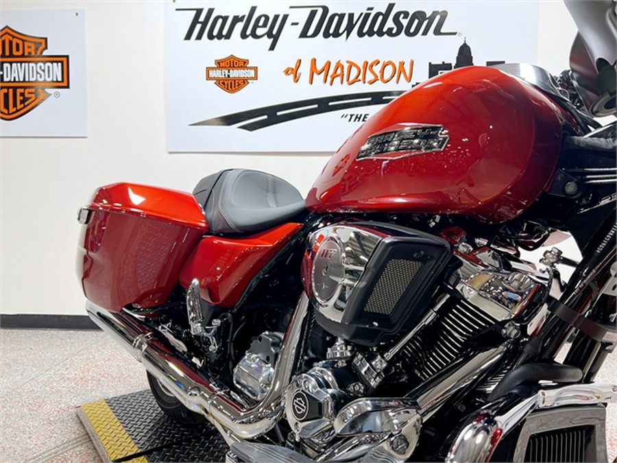 2024 Harley-Davidson Street Glide FLHX WHISKEY FIRE Chrome Trim