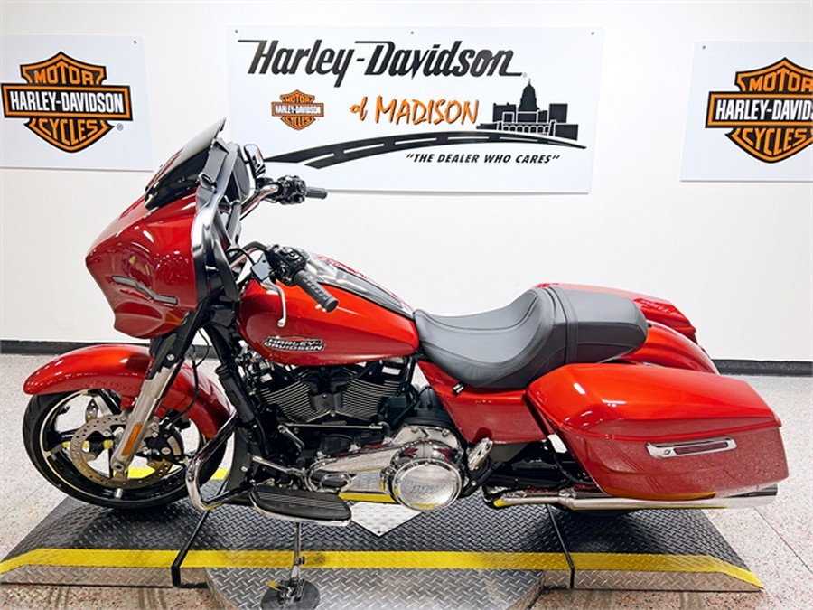 2024 Harley-Davidson Street Glide FLHX WHISKEY FIRE Chrome Trim