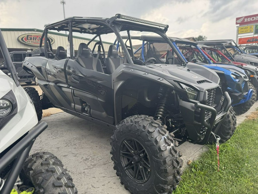 2025 Kawasaki Teryx® KRX4™ 1000 Blackout Edition