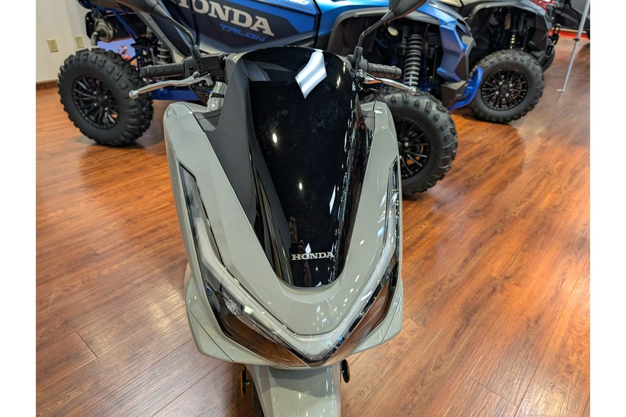 2025 Honda PCX ABS