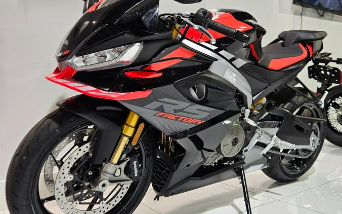 2026 Aprilia RS 660 Factory