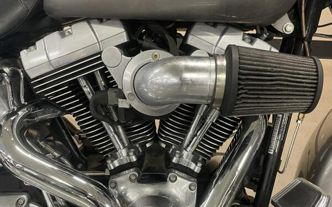 2016 Harley-Davidson® Heritage Softail® Classic Billet Silver