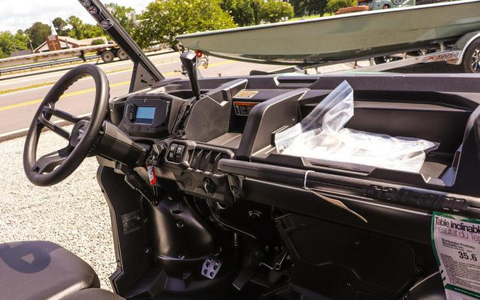 2026 Can-Am® Defender HD7