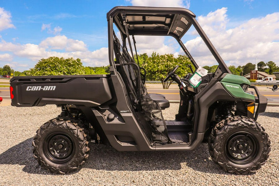 2026 Can-Am® Defender HD7