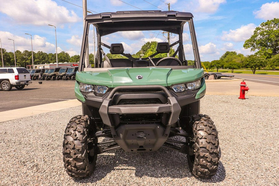 2026 Can-Am® Defender HD7