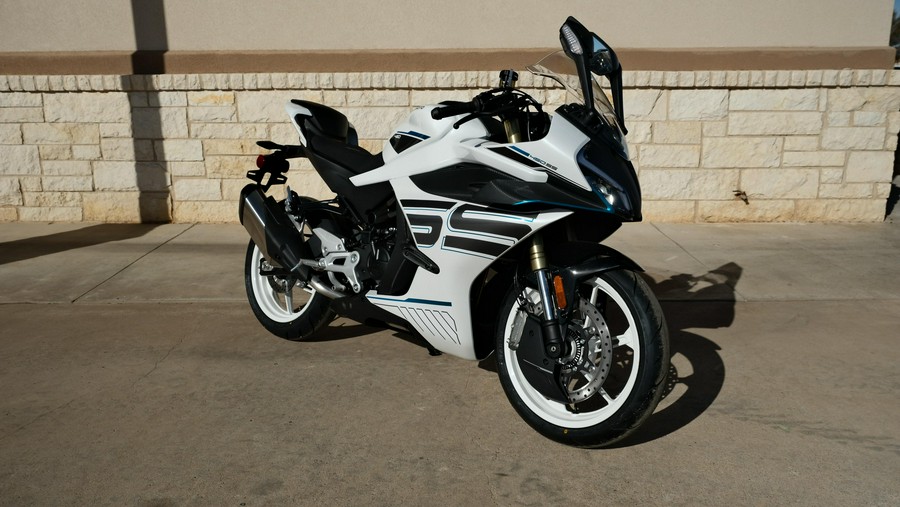 2026 CFMOTO 450SS
