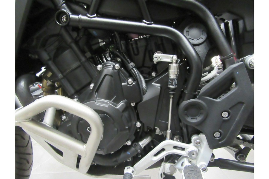 2025 TIGER RALLY PRO 900 - Triumph