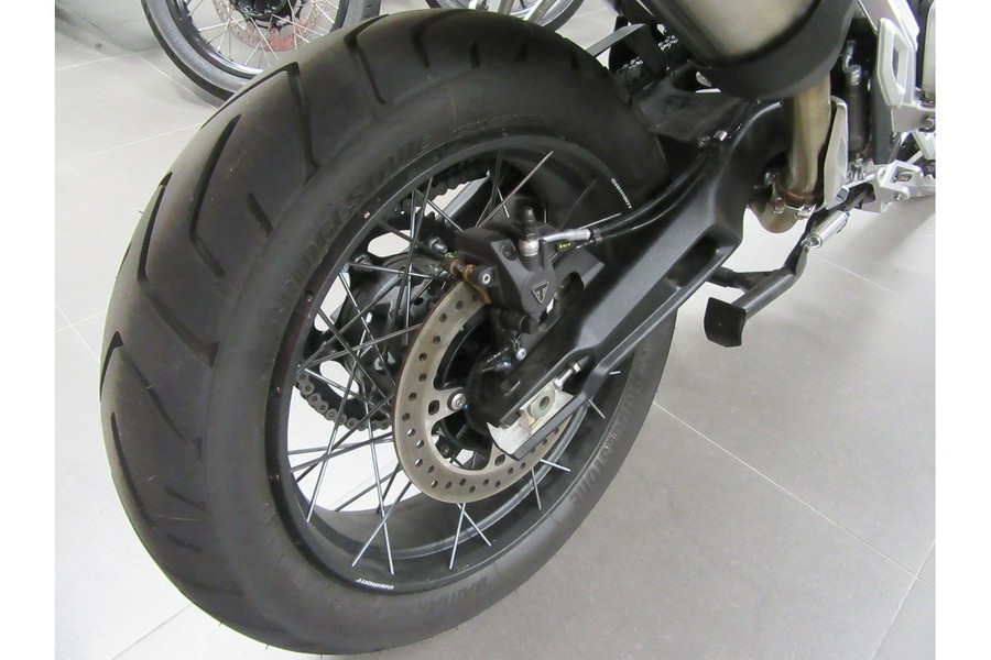 2025 TIGER RALLY PRO 900 - Triumph