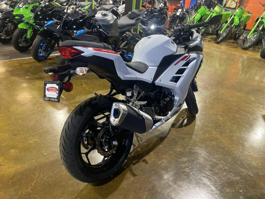 2026 Kawasaki NINJA 300 ABS