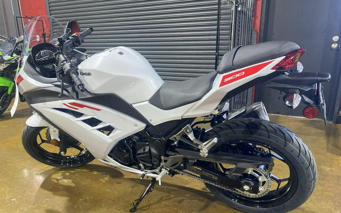 2026 Kawasaki NINJA 300 ABS