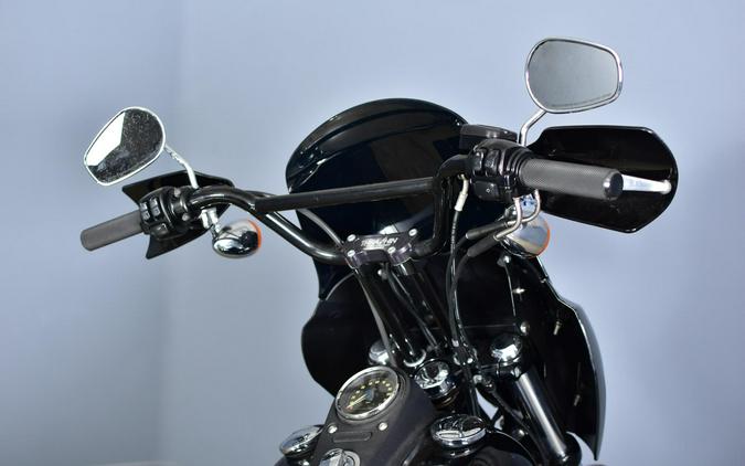 2015 Harley-Davidson Street Bob Vivid Black