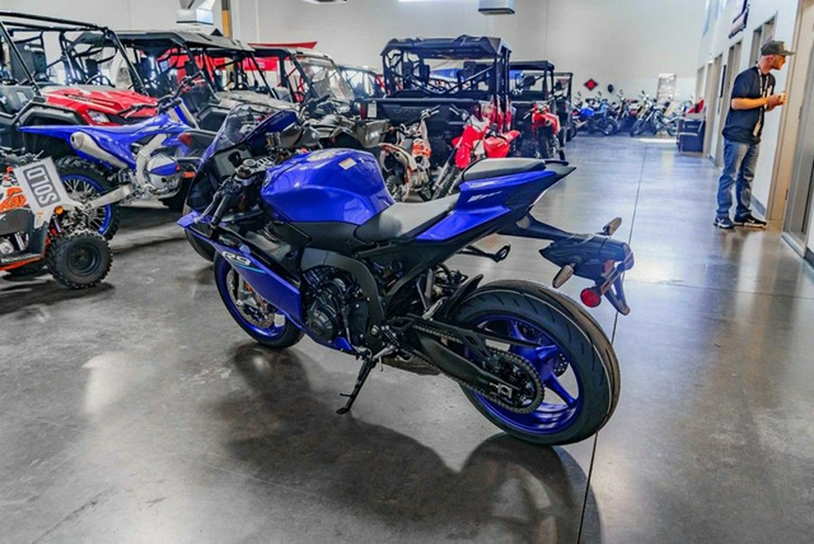 2027 Yamaha YZF-R9