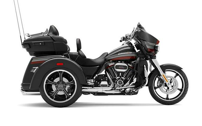 2020 Harley-Davidson® FLHTCUTGSE - CVO™ Tri Glide®