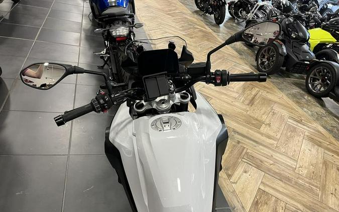 2021 BMW F 750 GS Light White