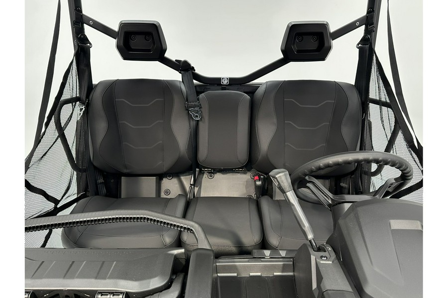 2025 Can-Am Defender XT HD7