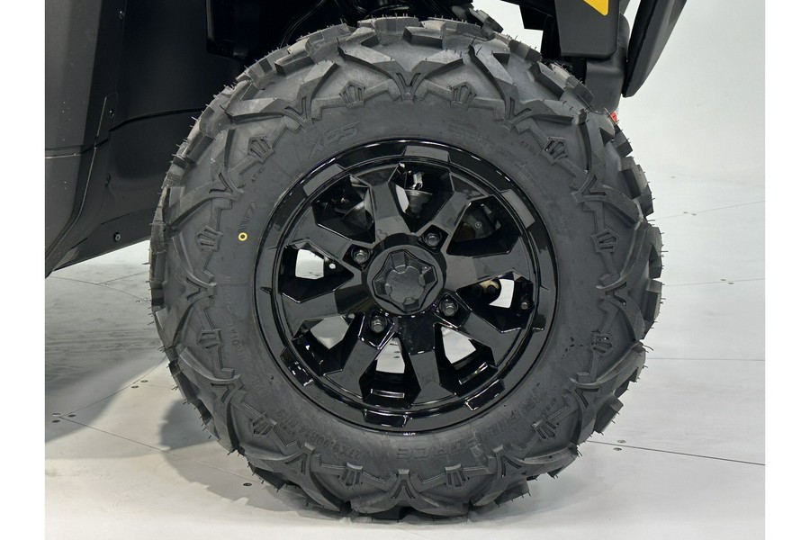 2025 Can-Am Defender XT HD7